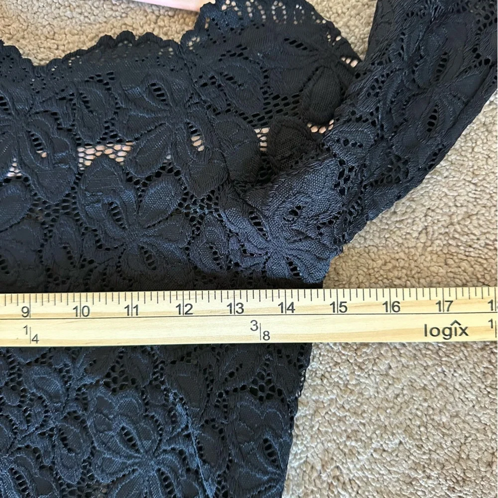 Sheer Black Lace Long Sleeve Top Floral Scalloped Neck Size S - Picture 6 of 8